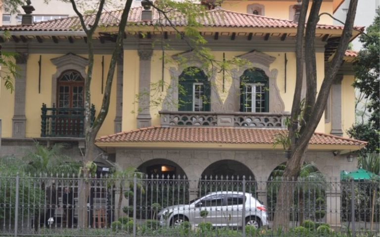 floricultura funeral home